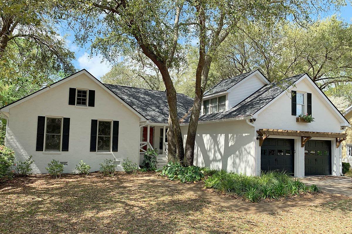 Exterior view of home remodel and kitchen addition.